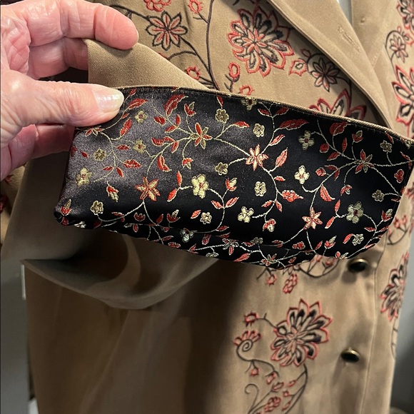 Victor Costa Tan with Brown & Burnt Orange Floral Embroidered 2 piece Pantsuit. - Picture 3 of 16